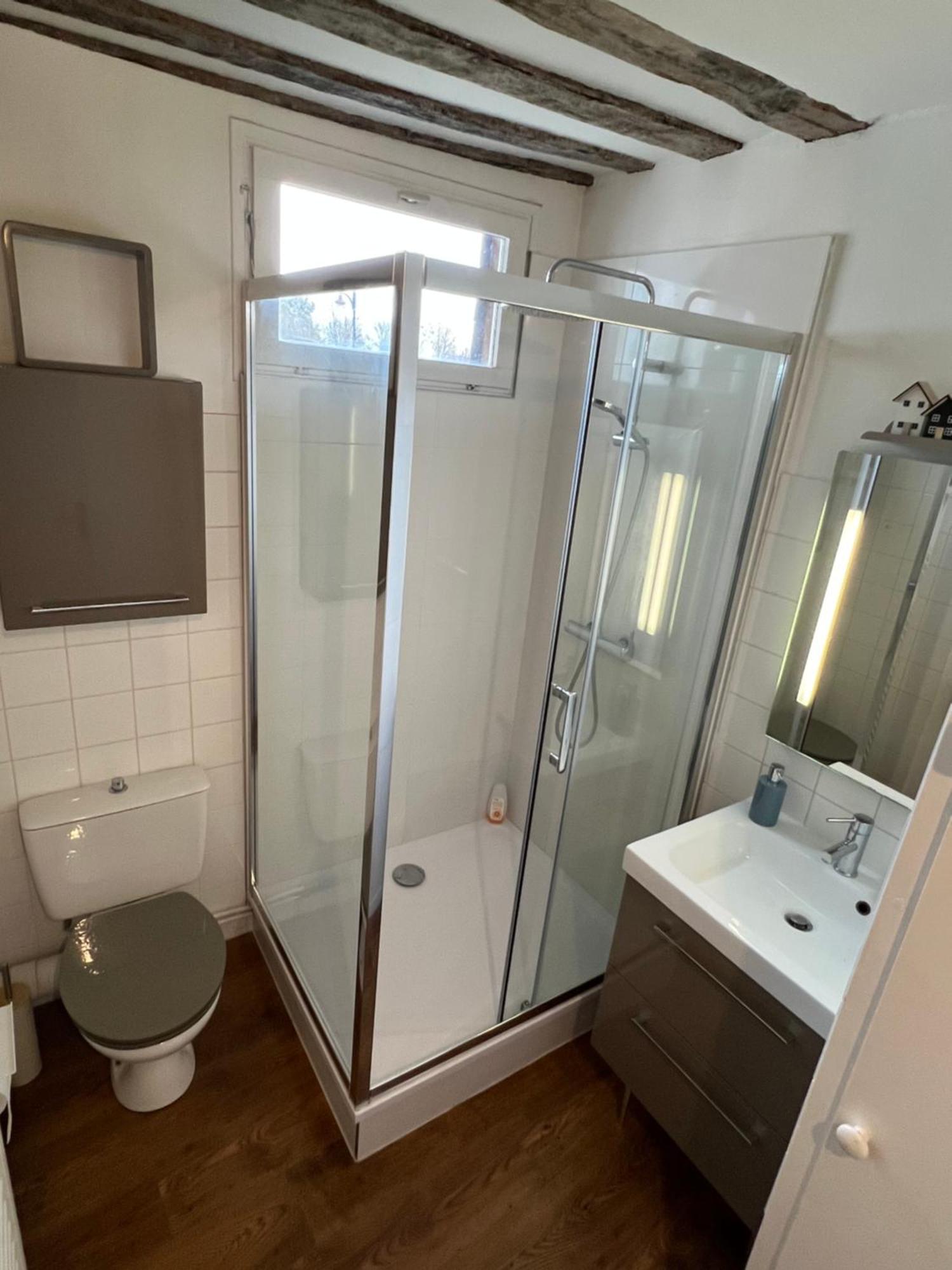Une Pause Chez Julien, Appartement Lumineux Et Idealement Situe! Honfleur Ngoại thất bức ảnh